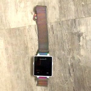 Used garmin vivoactive with charger